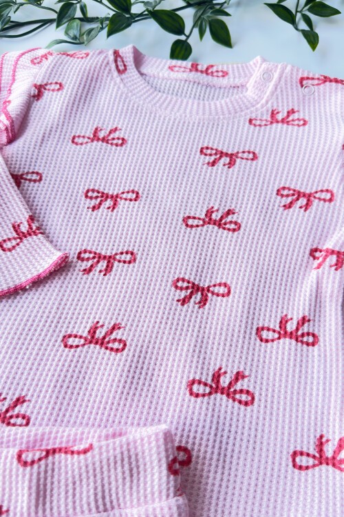 6-24 AY FİYONK BASKILI WAFFLE TAKIM PEMBE