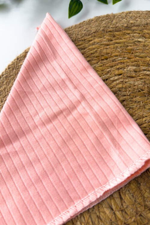 7Lİ AĞIZ SİLME MENDİLİ RAPOR DESEN PEMBE