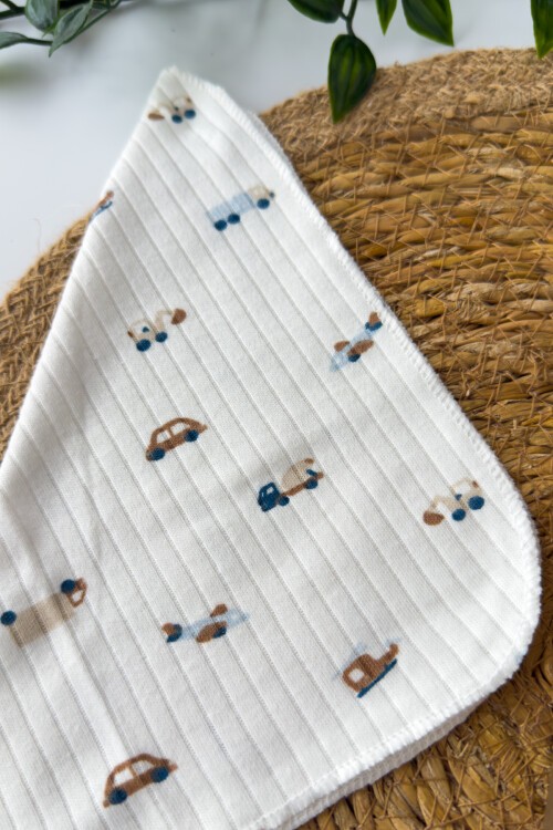 7Lİ AĞIZ SİLME MENDİLİ ARABA DESENLİ