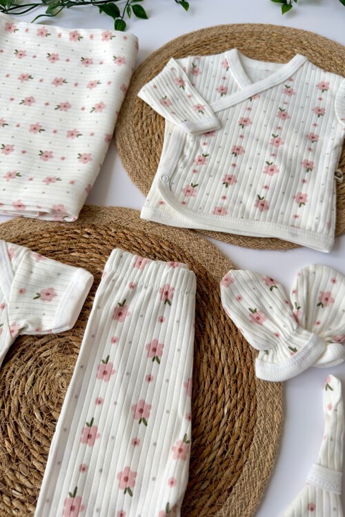 7Lİ HASTAHANE ÇIKIŞ SETİ ÇİÇEKLİ