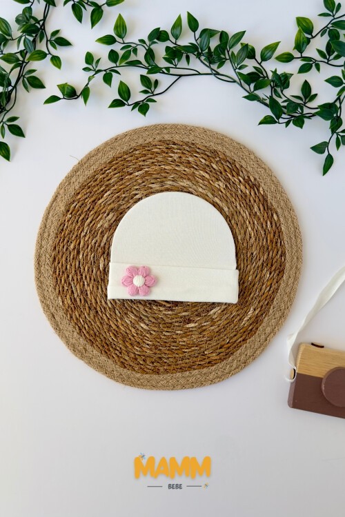 ÇİÇEK KABARTMALI BEBEK BERESİ BEYAZ