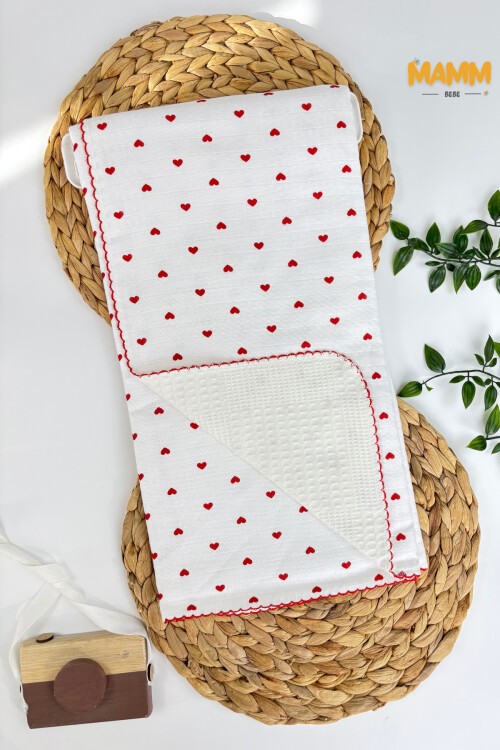 PİKELİ MÜSLİN BEBEK BATTANİYE KALPLİ 100*100 CM