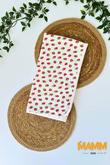 ÇİFT KATLI ÇİLEK DESENLİ PENYE BATTANİYE